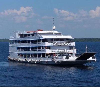 Ferry Boat Maytê Saphira